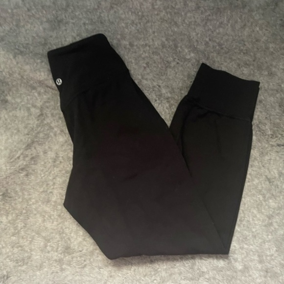 Lululemon Align Jogger - Picture 2 of 6